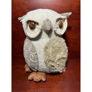St. Nicholas Square Decorative Stuffed Owl 'Winter Cabin' 8.5"